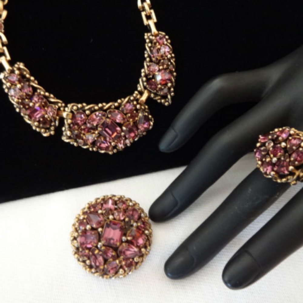 BARCLAY Vtg PURPLE Rhinestone Brooch Necklace Ring